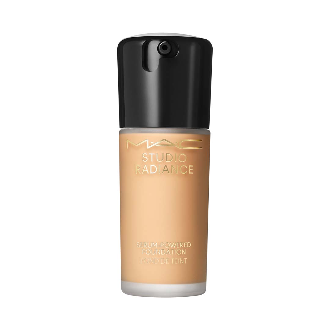 MAC Base Líquida Studio Radiance Serum-Powered �