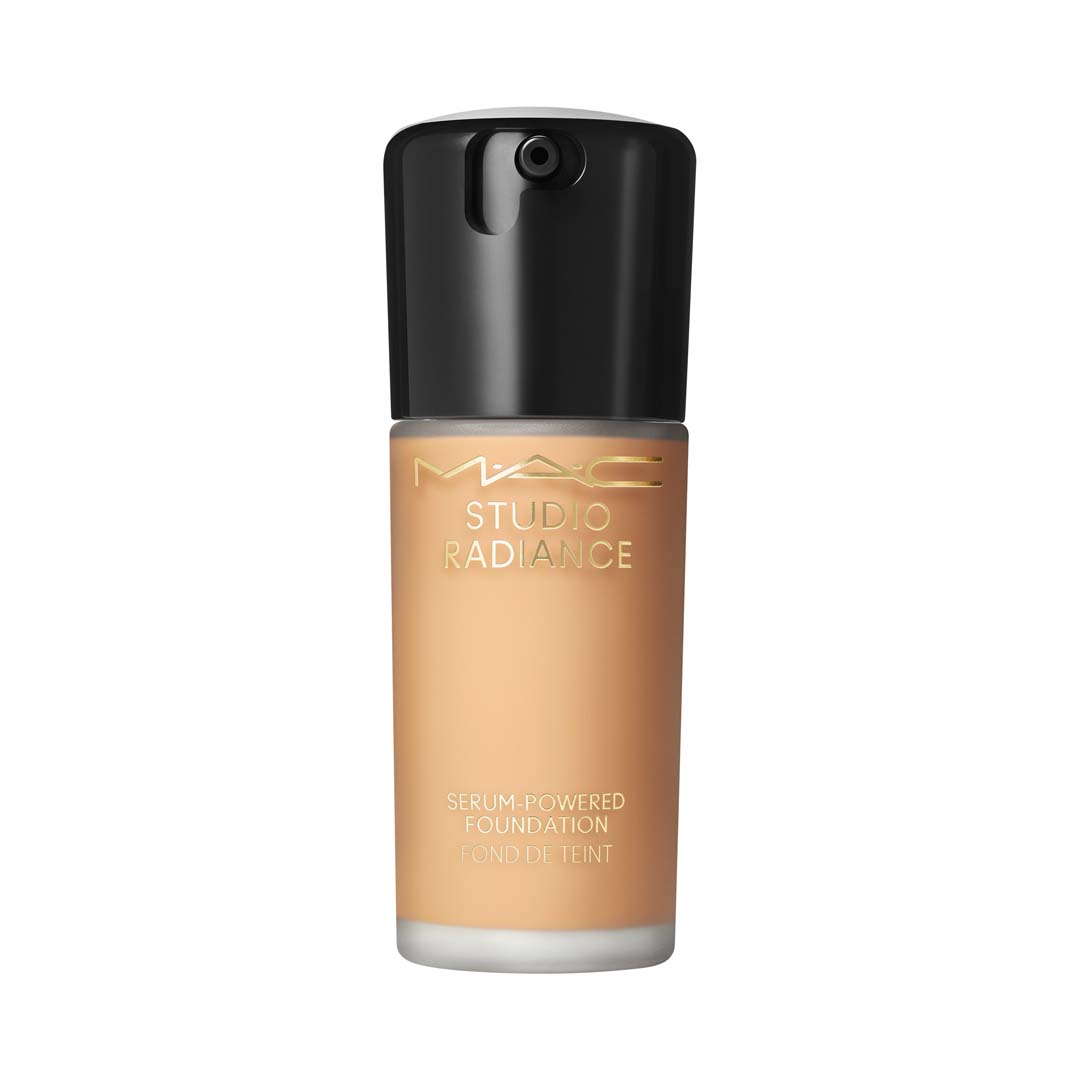 MAC Base Líquida Studio Radiance Serum-Powered �