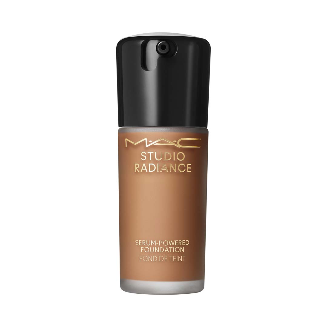 MAC Base Líquida Studio Radiance Serum-Powered �